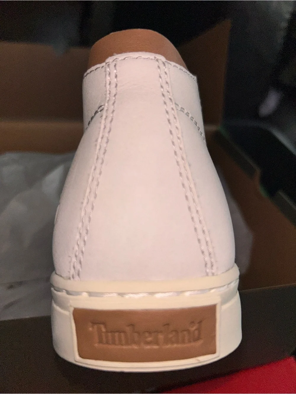 Timberland Off-White Leather Chukka